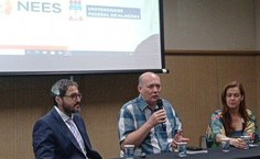 Reitor da Ufal, Josealdo Tonholo, acompanha as ações do Nees, como a participação do núcleo na Bienal do Livro de Alagoas, quando houve um debate sobre o PNLD