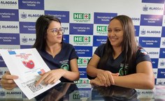 Thais Sousa e Aíris Barbosa, autoras da cartilha