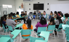 Reunião dos novos bolsistas com os coordenadores Roberaldo Carvalho e Geiza Correia