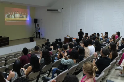 Aproximadamente 200 pessoas participaram das atividades teóricas e práticas nos três dias de evento