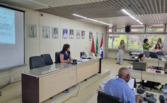 Manifesto é por mais professores e infraestrutura