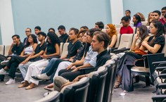 Solenidade de posse dos novos membros foi realizada no auditório da Feac Adicionado: Ontem às 14:24 • 3.89 MB