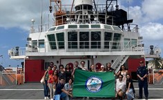 Alunos da Ufal Penedo fazem visita à navio oceanográfico da Marinha