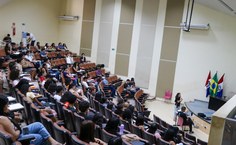 Conexões de Saberes realiza primeiro aulão Pré-Enem de 2024