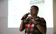 Jornalista e pesquisador, Roberto Amorim apresentou questionamentos importantes para os calouros