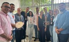 Projeto de extensão atua na unidade hospitalar há 23 anos, levando ludicidade, sorriso e música aos pacientes