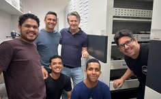 Visita dos pesquisadores da Ufal à Coleção de Crustáceos do Departamento de Biologia da FFCLRP, coordenada pelo professor Fernando Mantelatto