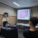 Usina Ciência apresenta seu trabalho em mesa-redonda na Bienal do Livro