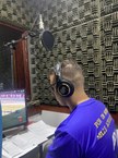 Alex Alves tem baixa visão e é consultor em audiodescrição