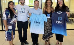 Equipe Cied: Viviane Oliveira, coordenadora pedagógica da UAB da Ufal, professor Isnaldo Isaac Barbosa, Fernando Pimentel, coordenador-geral da Cied, Valdirene Oliveira, secretaria-geral de Educação Básica do MEC, e Lílian Kelly Voss, coordenadora-geral da UAB na Ufal