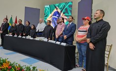 Mesa de honra da solenidade