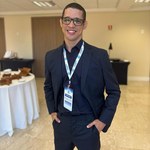 Egresso é aprovado em dois programas de mestrado no Canadá e na Suíça