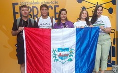 Equipe do projeto Barbatimed de membrana biodegradável, da Escola Estadual Professor Rosalvo Lôbo