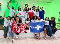 Parte da delegação da Ufal com estudantes de outras instituições alagoanas