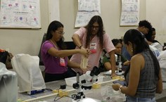 Estudantes e professores participam de curso de atualização na área de Biologia