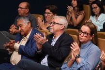 Evento comemorativo homenageou profissionais, destacando legado histórico e trajetória de excelência