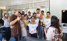 Estudantes conhecem a Assessoria de Comunicação (Ascom), situada na Reitoria