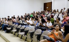 Simpósio reuniu estudantes, pesquisadores e psicólogos para refletir sobre desafios e possibilidades das infâncias plurais