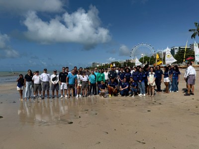Mutirão de limpeza marca atividades prévias da Sinpete em Maceió