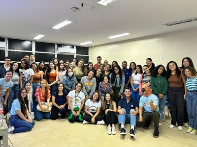 Projeto de extensão TECA faz acolhimento de novos integrantes no HU