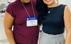 A doutorando da Ufal com a pesquisadora Jaqueline Goes, uma das responsáveis da parte prática do curso promovido pela Imperial College London