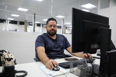 Rafael Britto criou método que de estudo que une leitura, interdisciplinaridade e impacto social