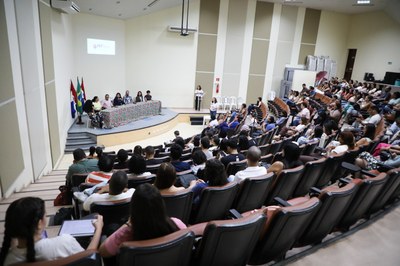 A programação do  1º Seminário de Equidade continua nesta quinta-feira (12), participe