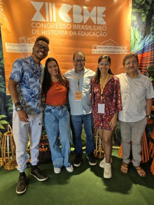 Equipe do GEPHECL durante Congresso Brasileiro de História da Educação