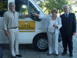 Campus Arapiraca recebe novos veículos