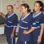 Colaboradores recebem cestas em confraternização junina
