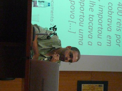 Professor Filipe Caetano profere palestra em Portugal | nothing