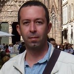 Diretor da Esenfar participa de congresso na França