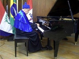 Relembre os “doutores honoris causa” nos 50 anos da Ufal