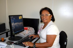 Com o bom humor adquirido nos últimos 32 anos, Marinês Silveira deixa Propep