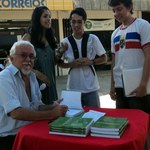 Professor do COS lança livro abordando Teorias da Comunicação
