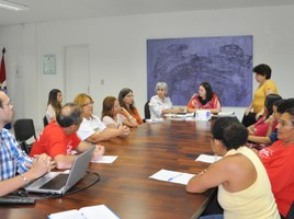 Ufal e Sintufal debatem política de qualificação para servidor