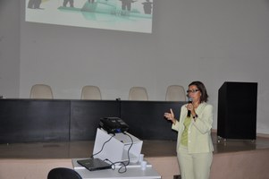 Fórum das Categorias Profissionais debate liderança e ambiente de trabalho