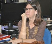 Professora Andréa Moreira destacou a importância de contar com a presença da Assessoria da Ufal para abrir o 1º Ciclo de Coletivas de Imprensa da turma