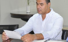 José Vieira da Cruz representa servidores em leitura de termo de ética