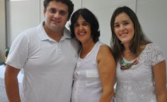 Parentes vieram prestigiar último dia de trabalho da servidora