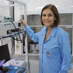 Professora do IQB é homenageada em Simpósio em São Paulo
