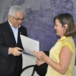 Reitor empossa novos servidores para Maceió e interior