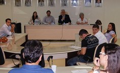 Reitor saúda novos servidores