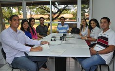 Oito novos servidores tomam posse na universidade