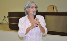 Silvia Cardeal, pró-reitora de Gestão de Pessoas, agradeceu a presença dos novos servidores