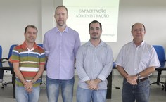 Equipe de professores da Feac responsável pelo curso preparatório