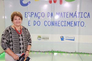 Reitora honorária visita Caiite 2014