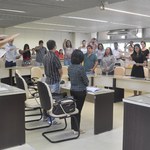 Reitor empossa mais 26 novos servidores