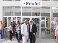 Eraldo Ferraz e o reitor Eurico Lôbo na festa para a comunidade universitária