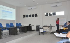 Melissa Menezes apreentou as linhas dos cursos de capacitação a serem ofertados